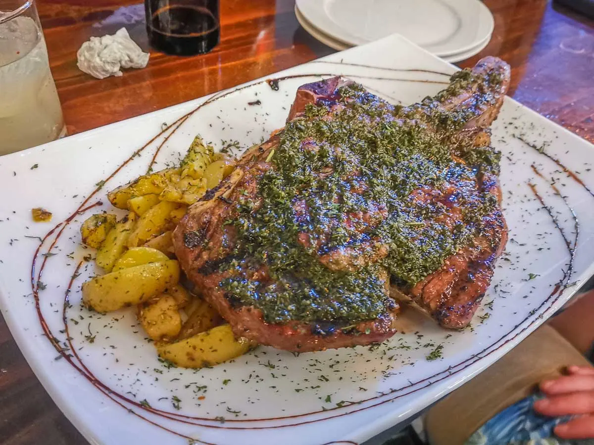 A delicious steak in Manuel Antion