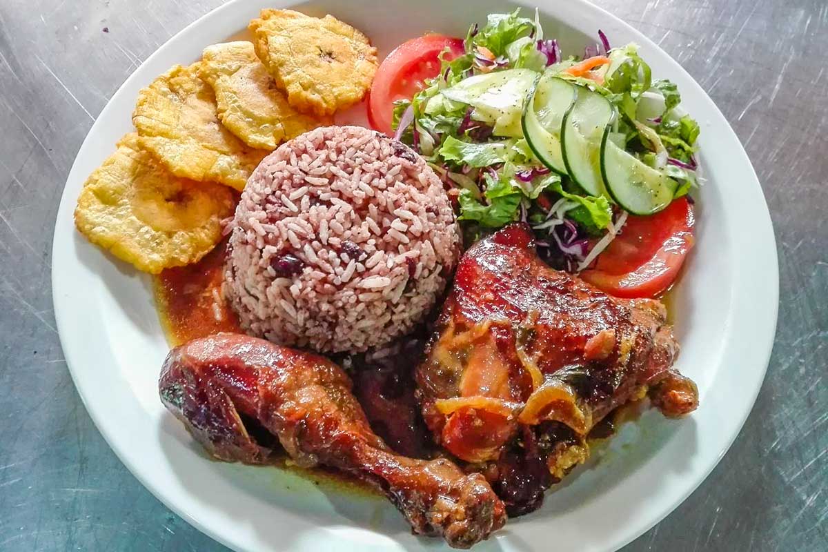 A traditional chicken dish from the Caribbean at La Nena, Puerto Viejo 