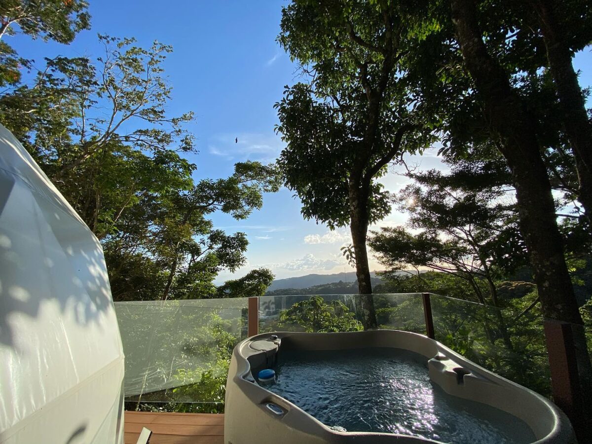 The hot tub at Chira Glamping in Monteverde, Costa Rica