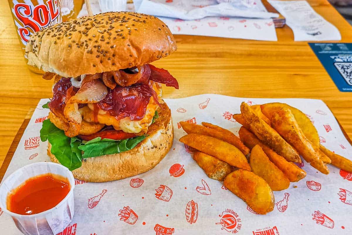 A huge burger at Mercadito Arenal in La Fortuna, Costa Rica