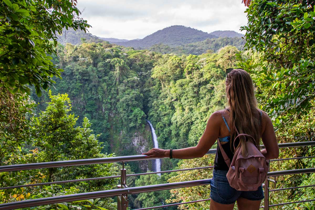 How to Get from San Jose to La Fortuna + 11 BEST Places to Stop