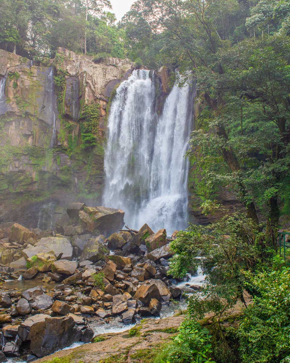 Upper Nauyaca Waterfalls