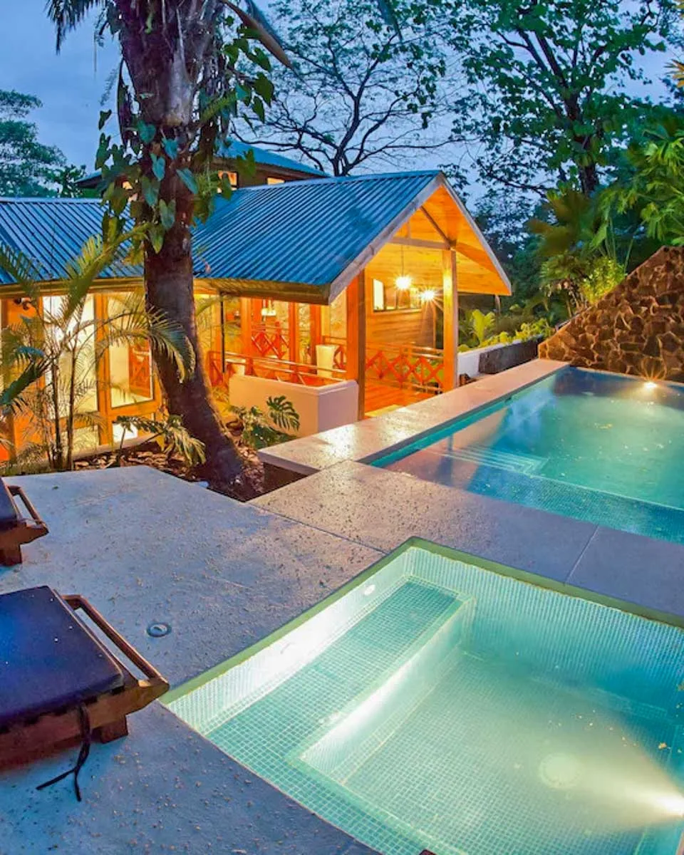 Luxury Treehouse in Manuel Antonio pool