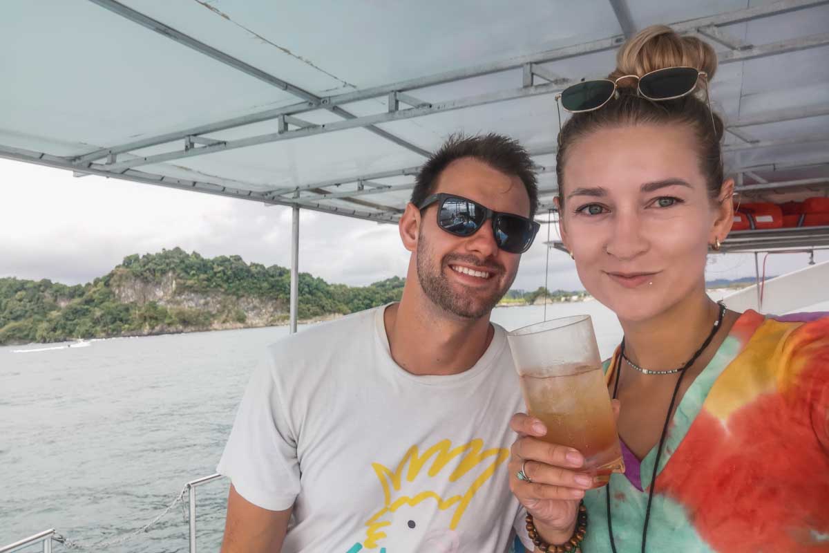 Bailey and Daniel take a selfie while on a sunset cruise in Tamarindo