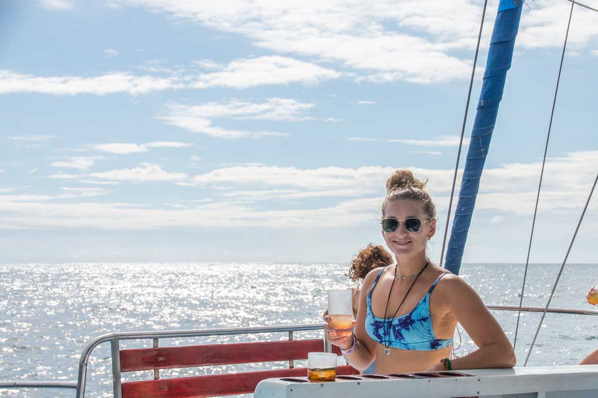 4 BEST Sunset Cruises in Tamarindo +What to KNOW Before You Book