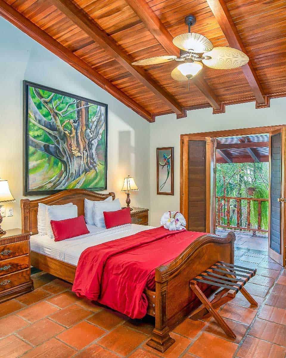 Hotel Villas Lirio near Manuel Antonio Costa Rica (2)