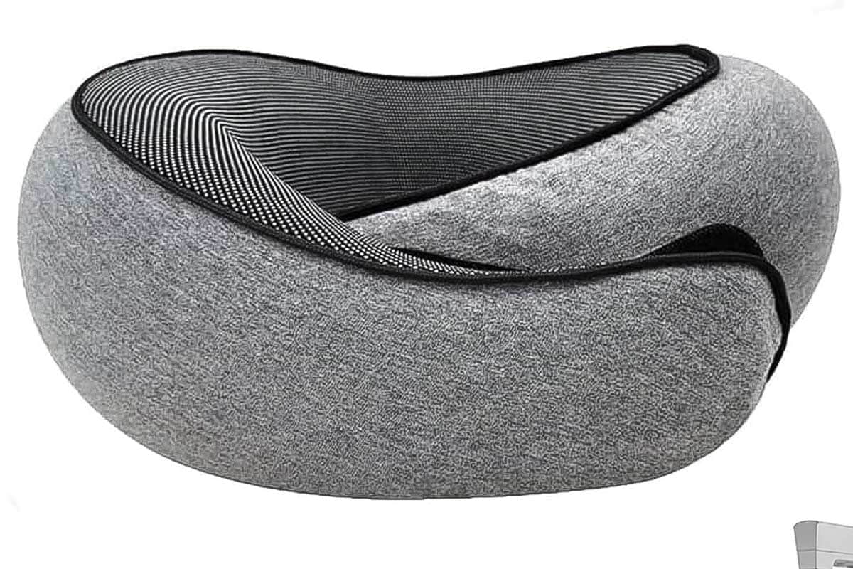 WEERSHUN Travel Pillows from Amazon